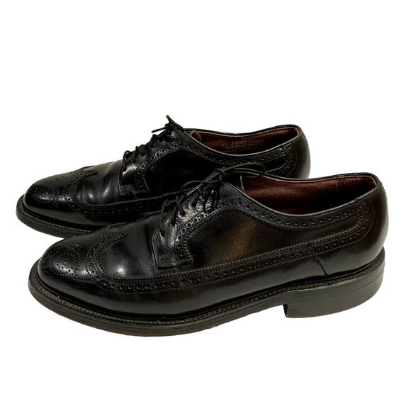 Vintage Hanover Black Leather Wingtips Longwings | USA 9.5 EEE - Picture 2 of 9